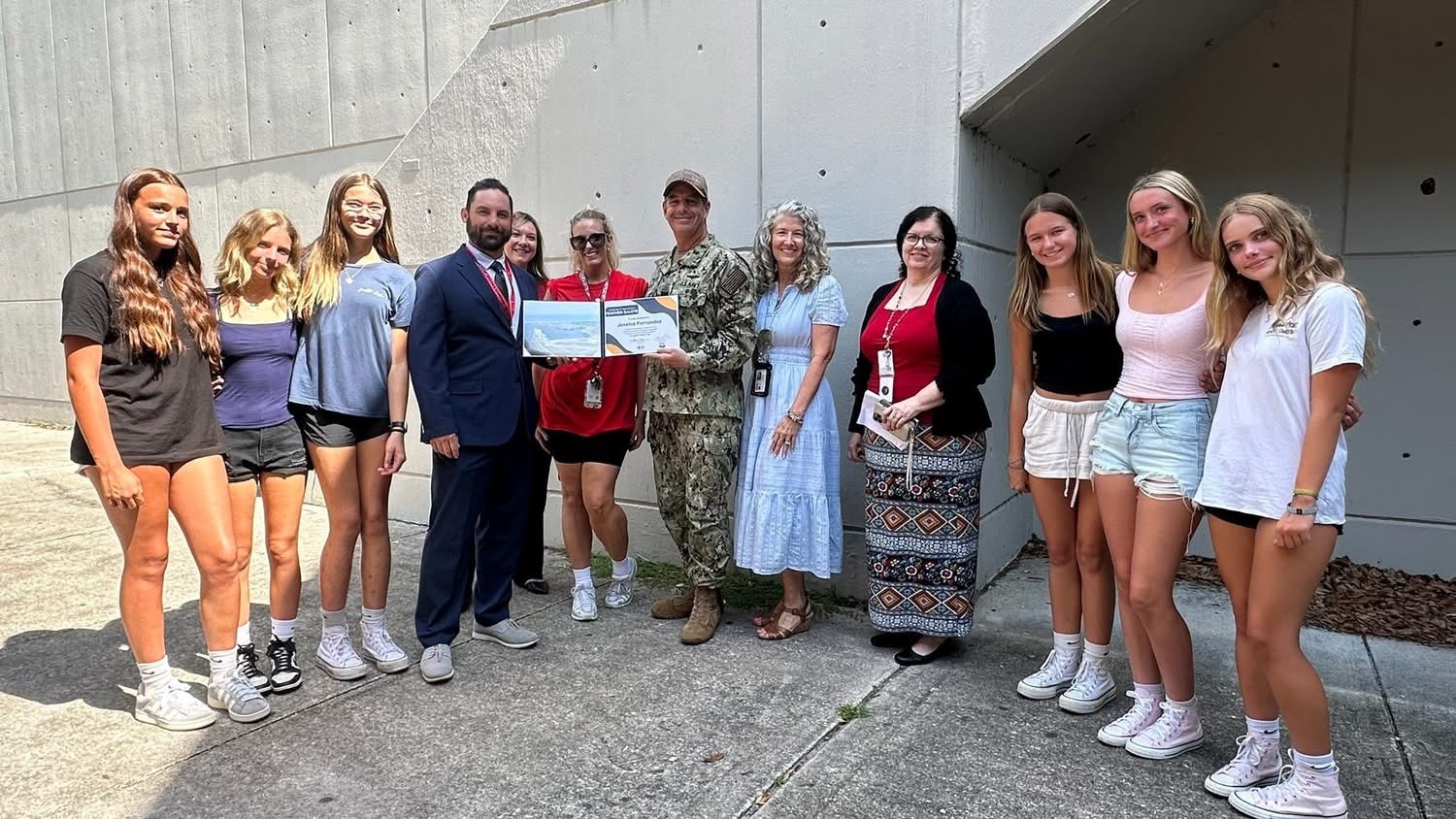 military support pictures