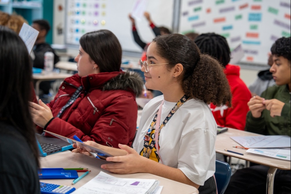 Students learning in Algebra 1 Honors