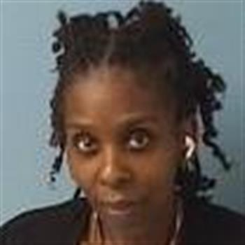 Beatrice Sharp headshot