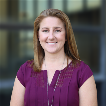 Erin Teplick headshot