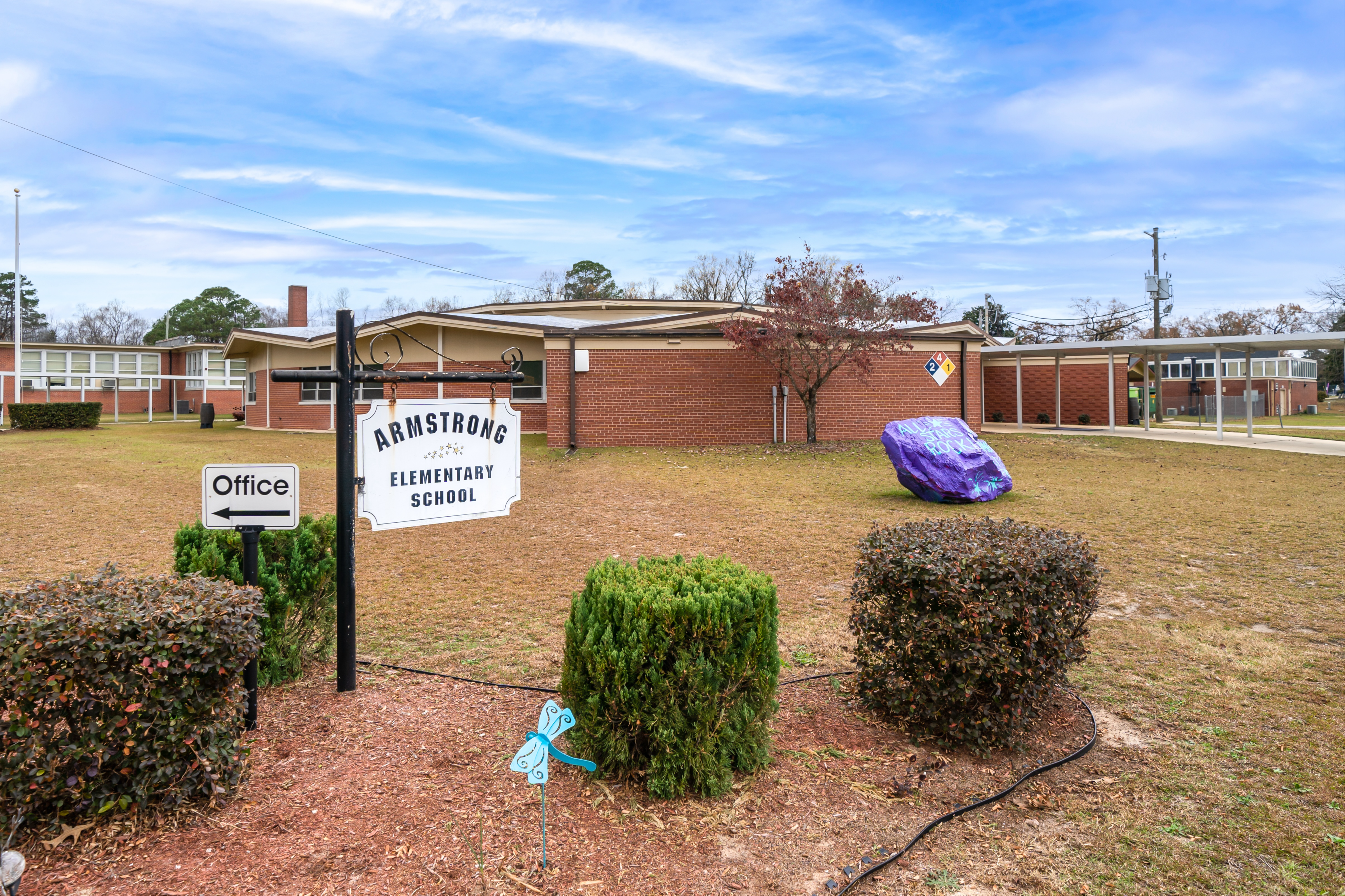 A photo of the front of Armstrong elementary