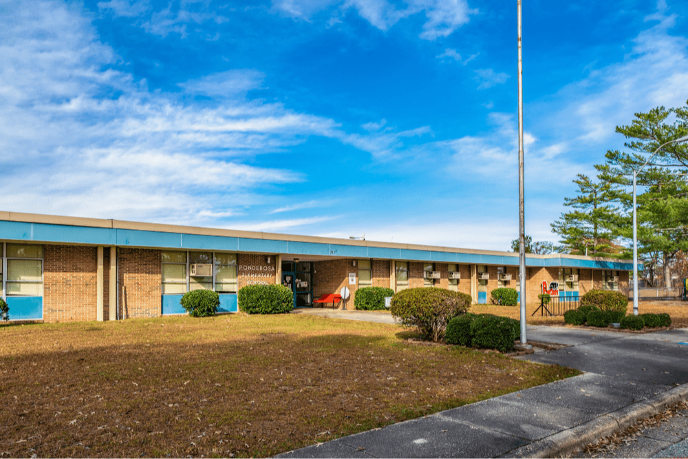 A photo of the front of ponderosa elementary