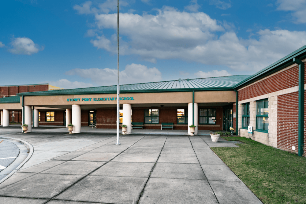 A photo of the front of stoney point elementary