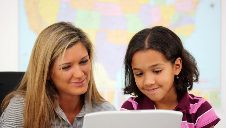 Image of a counselor with a student