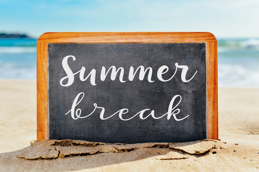 Chalkboard with words "summer break"