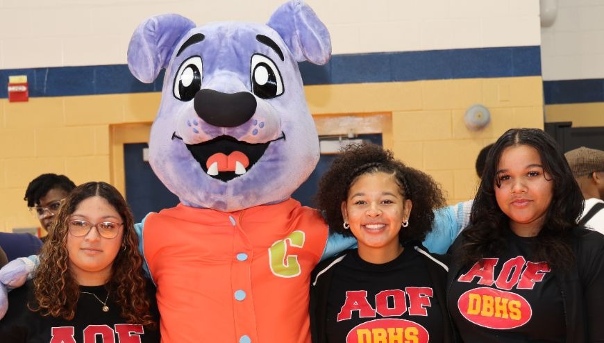 Academy of Finance students with Cooper mascot