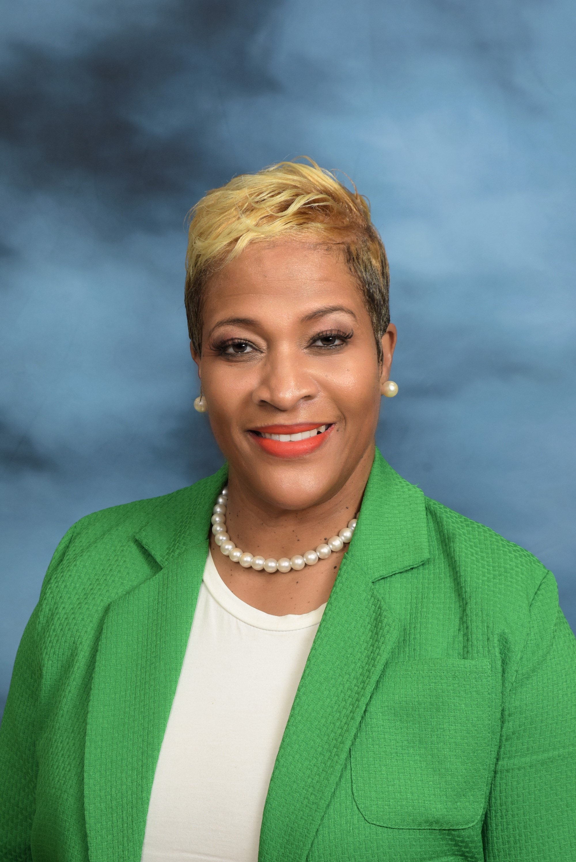 Assistant Principal, Sametris McKenney