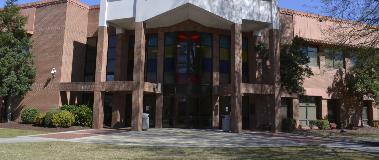 A photo of the front of cumberland polytechnic high school