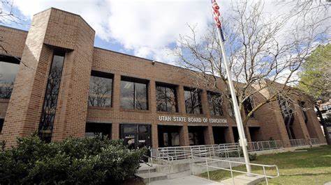 Photo of Utah State Board of Education Building