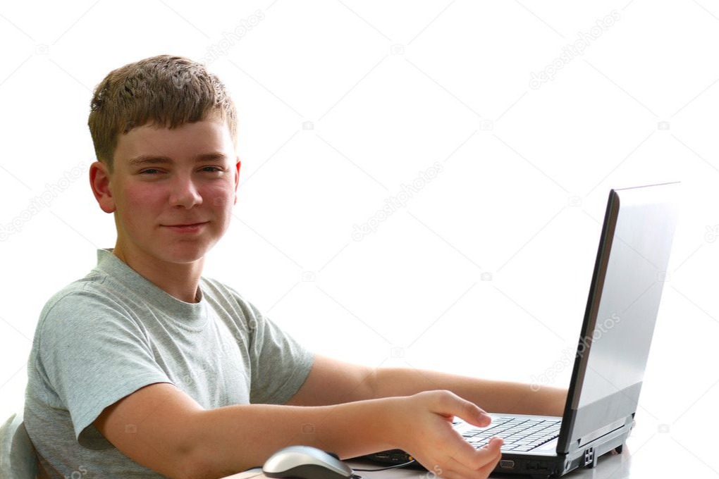 photo of student with a laptop to determine aptitudes