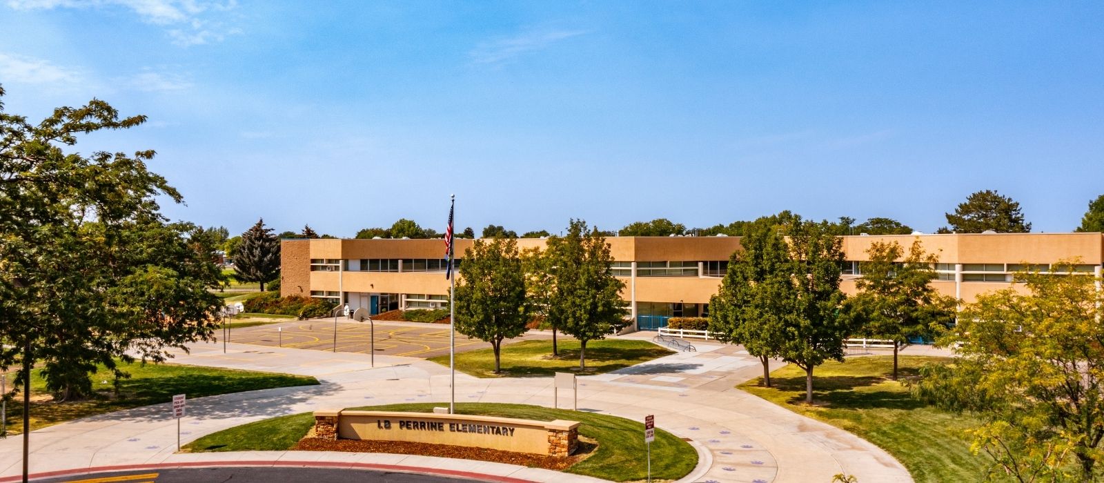 School Arial