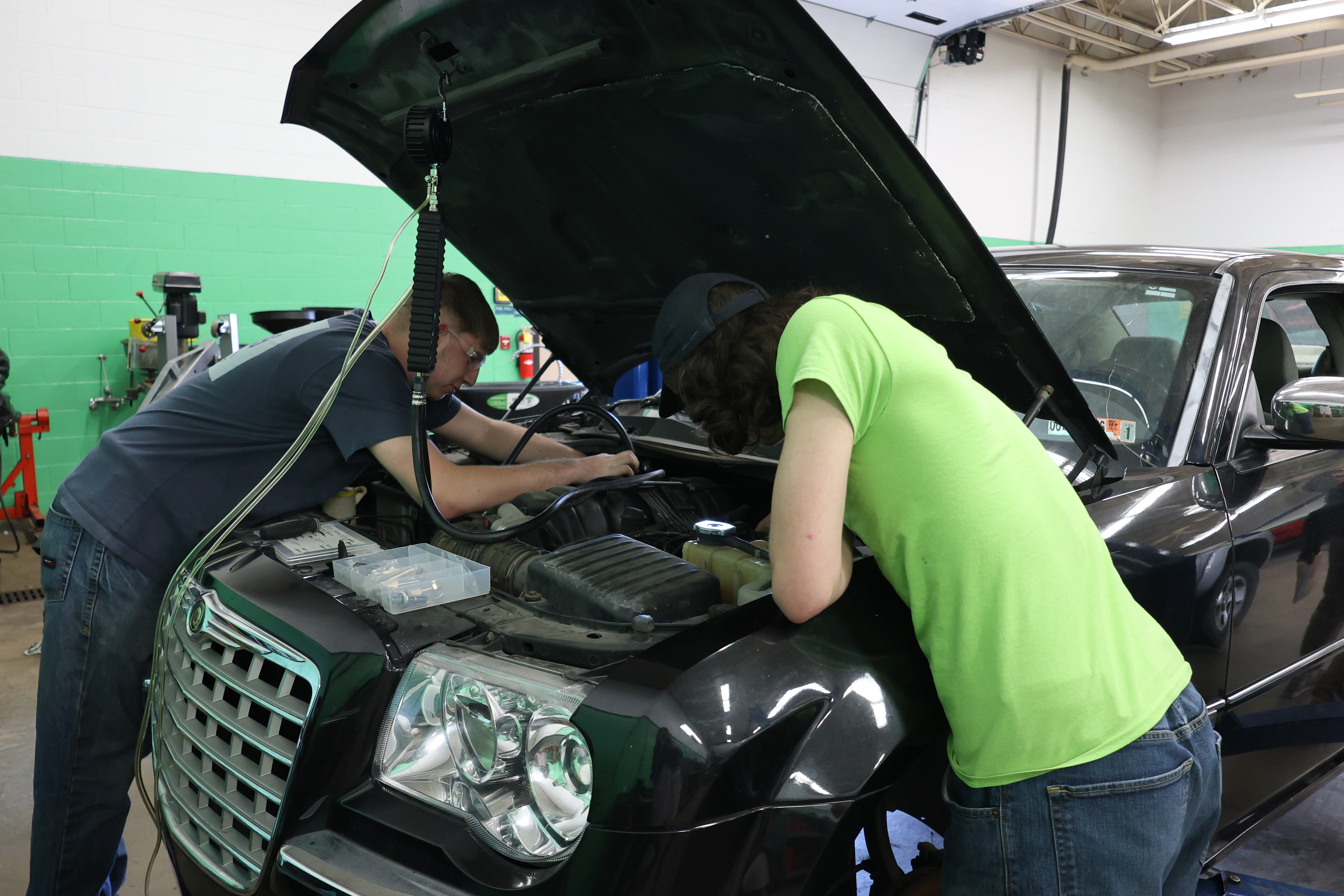 Auto Tech.