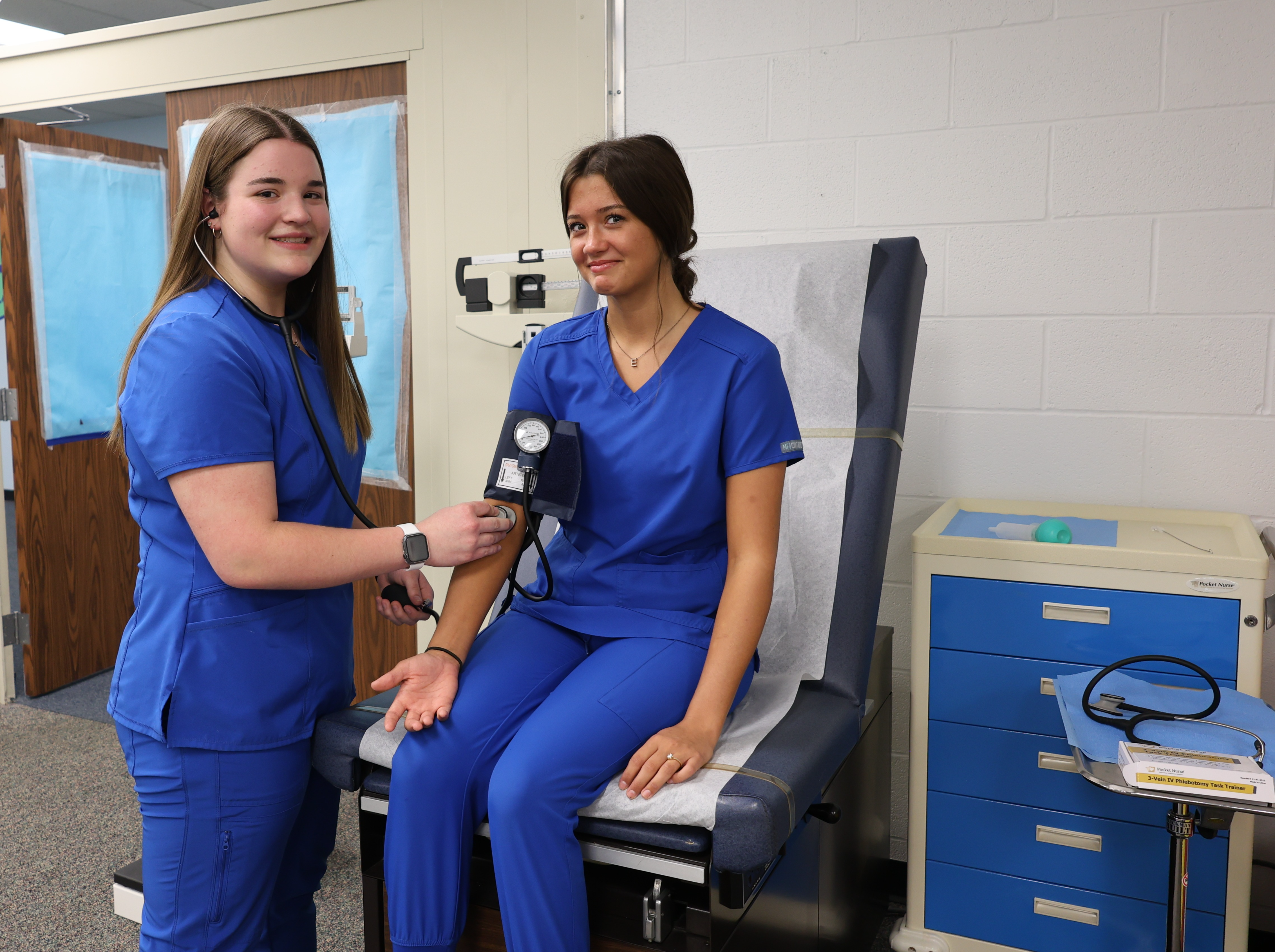 Medical assisting student