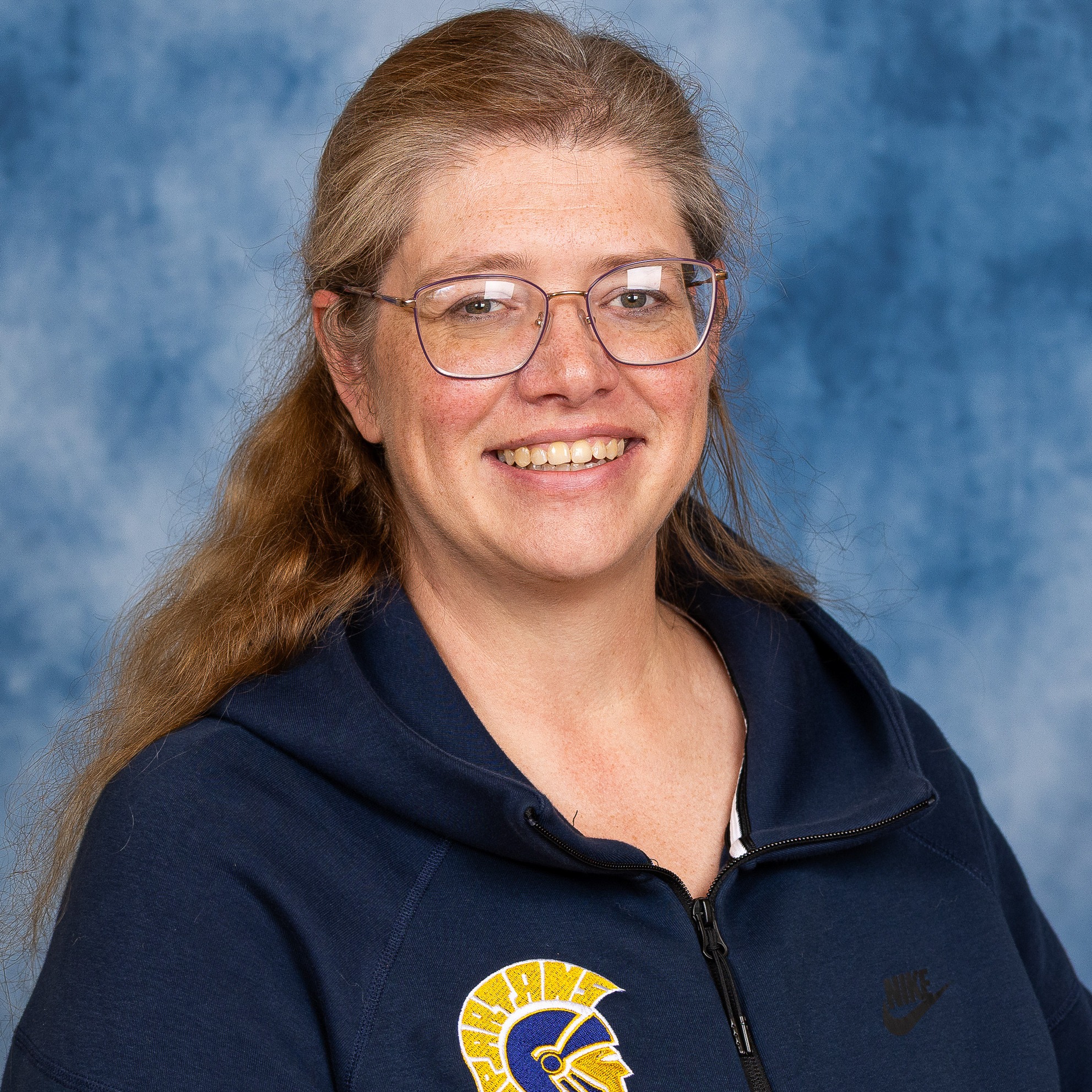 Julia Yokel
