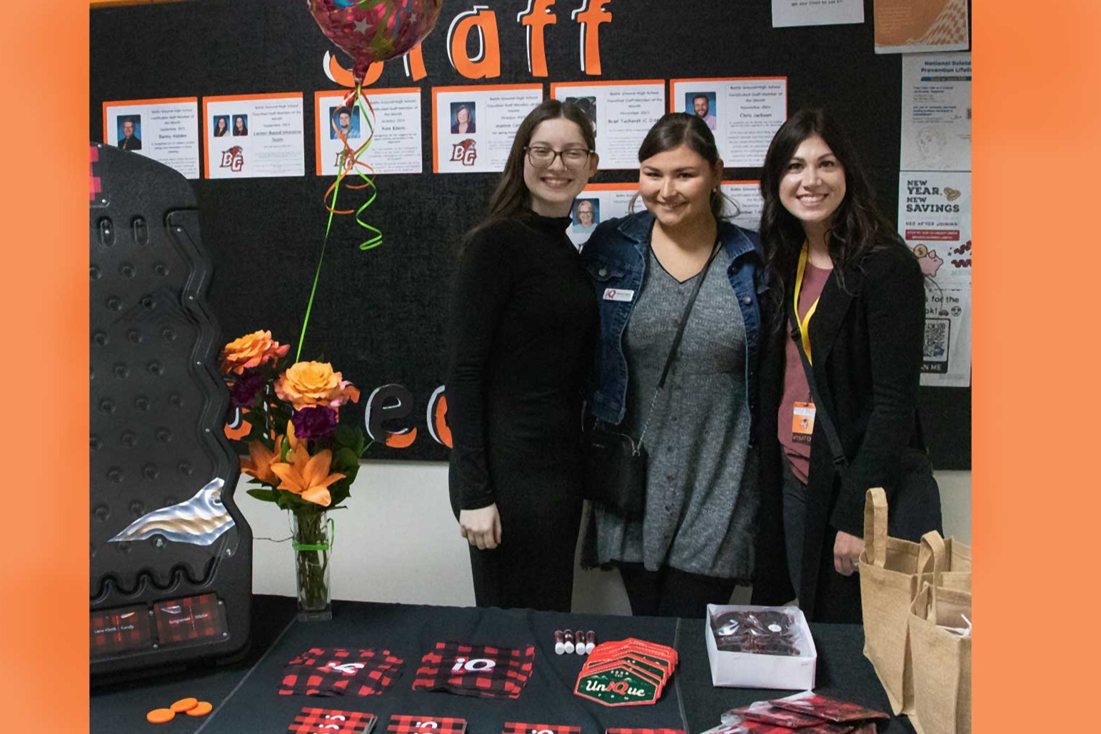 students at iQ table