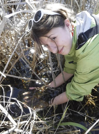 student with an amphibian 