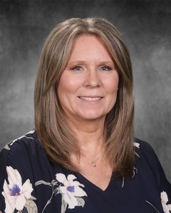 Principal of Val Vista Academy, Debbie Baca