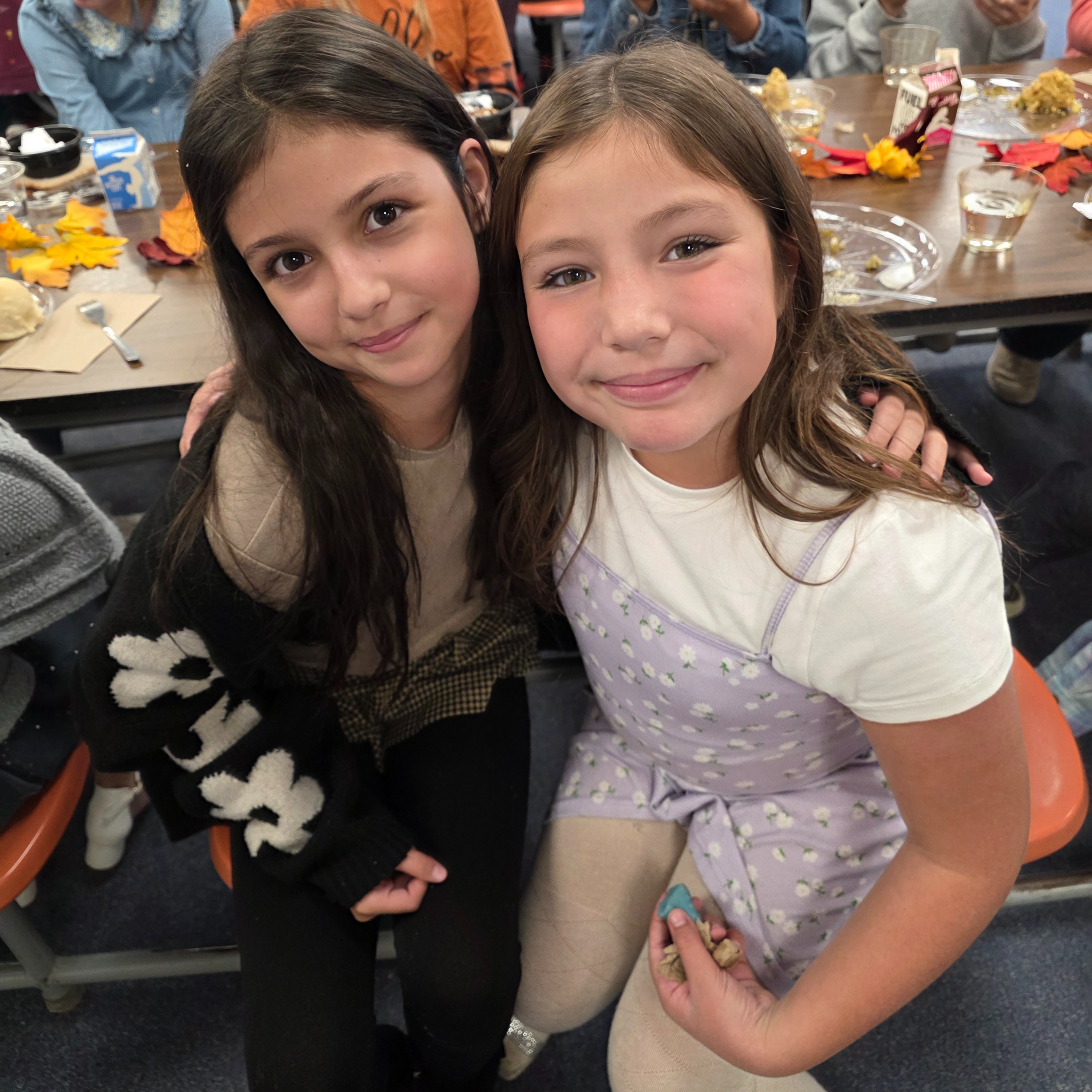 4th grade girls at thanksgiving dinner 