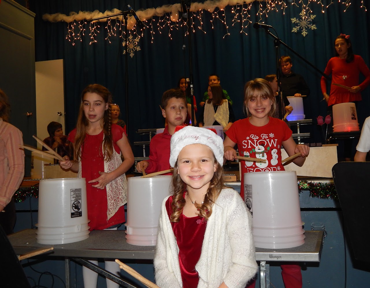 kids in concert