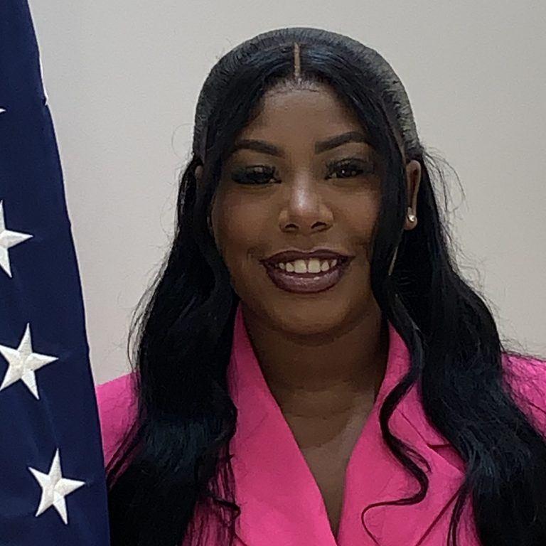 Brianna Armstead headshot