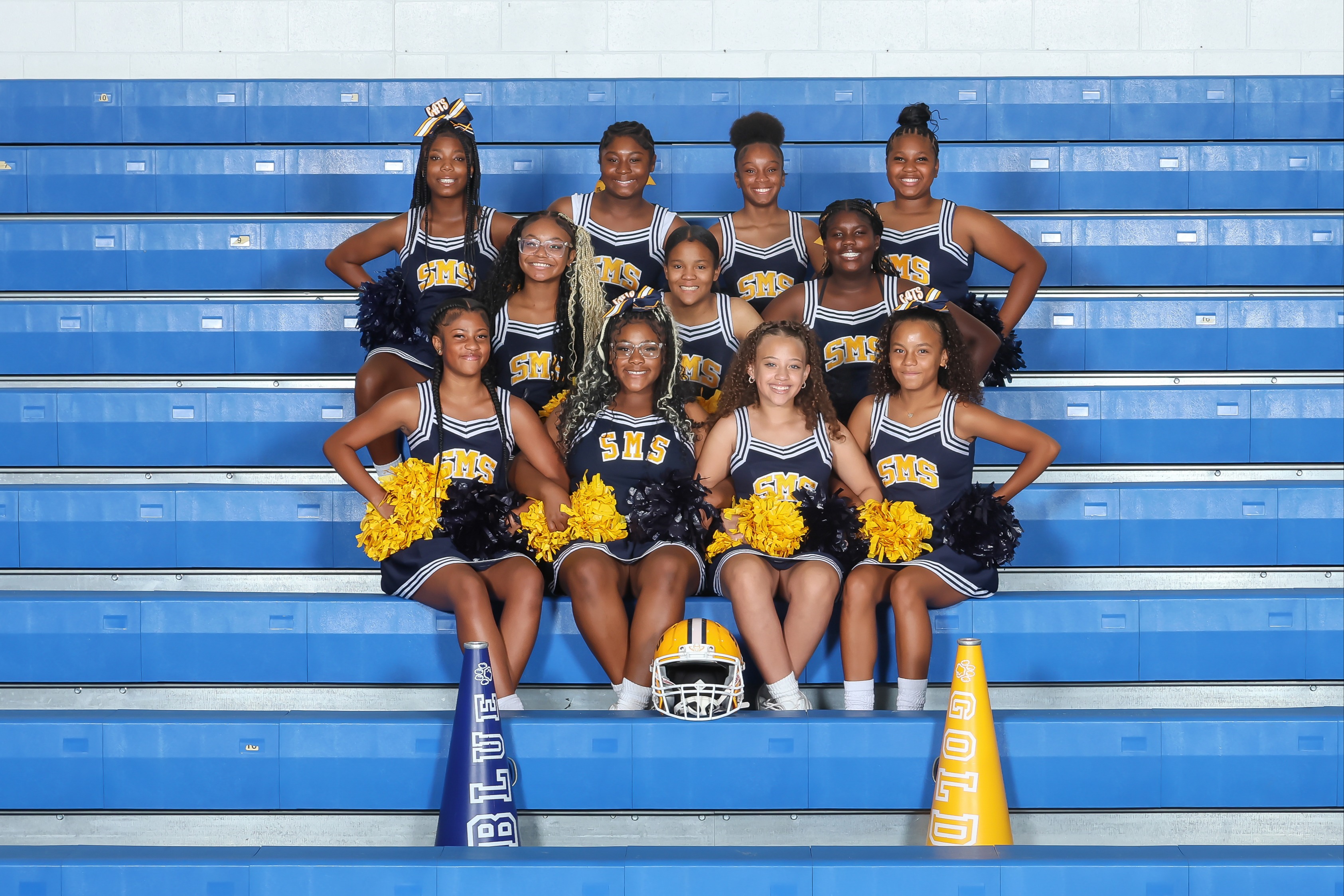 8th Grade Fall Cheerleading Team Photo