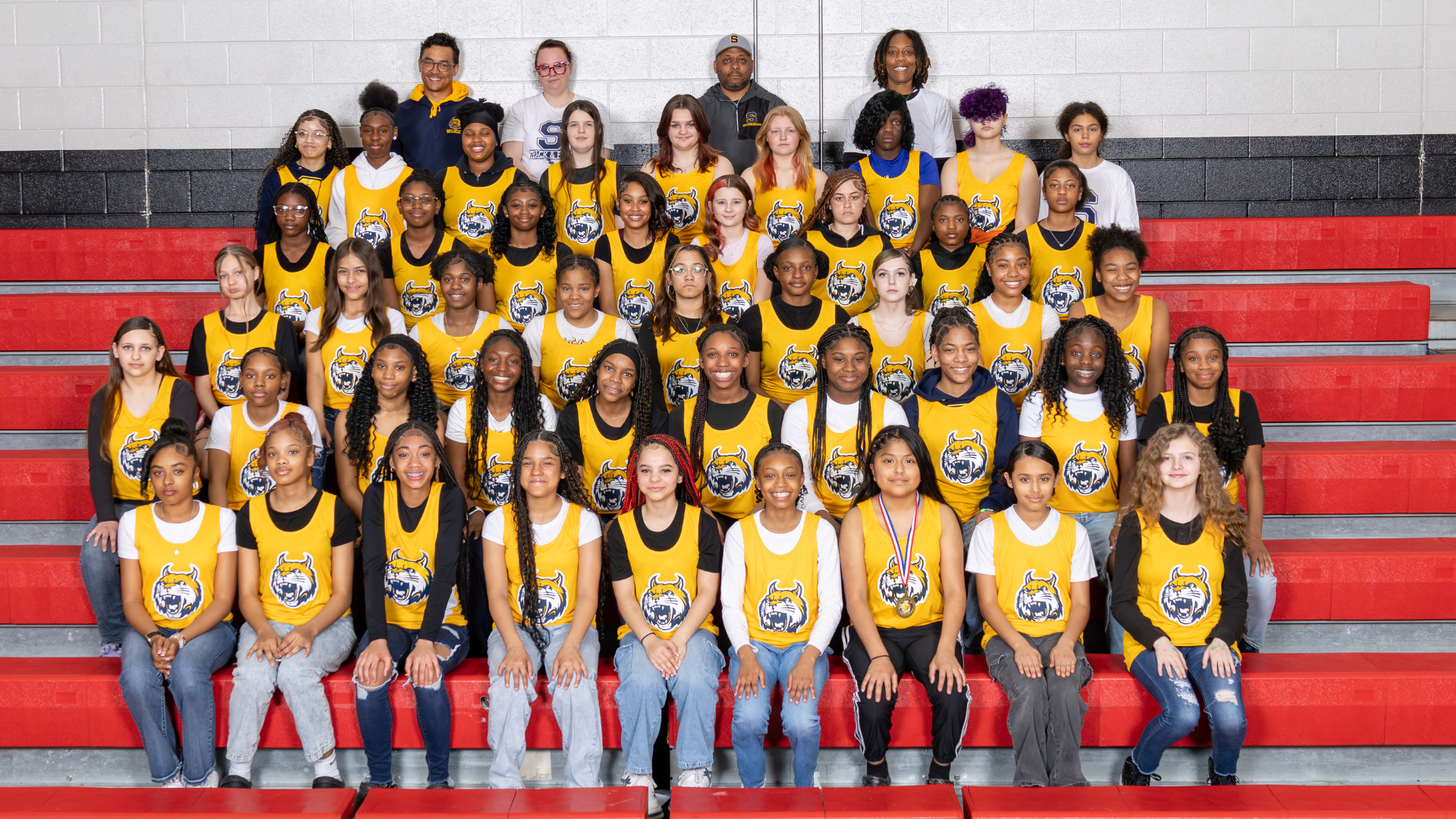 MS Girls Track Team Photo