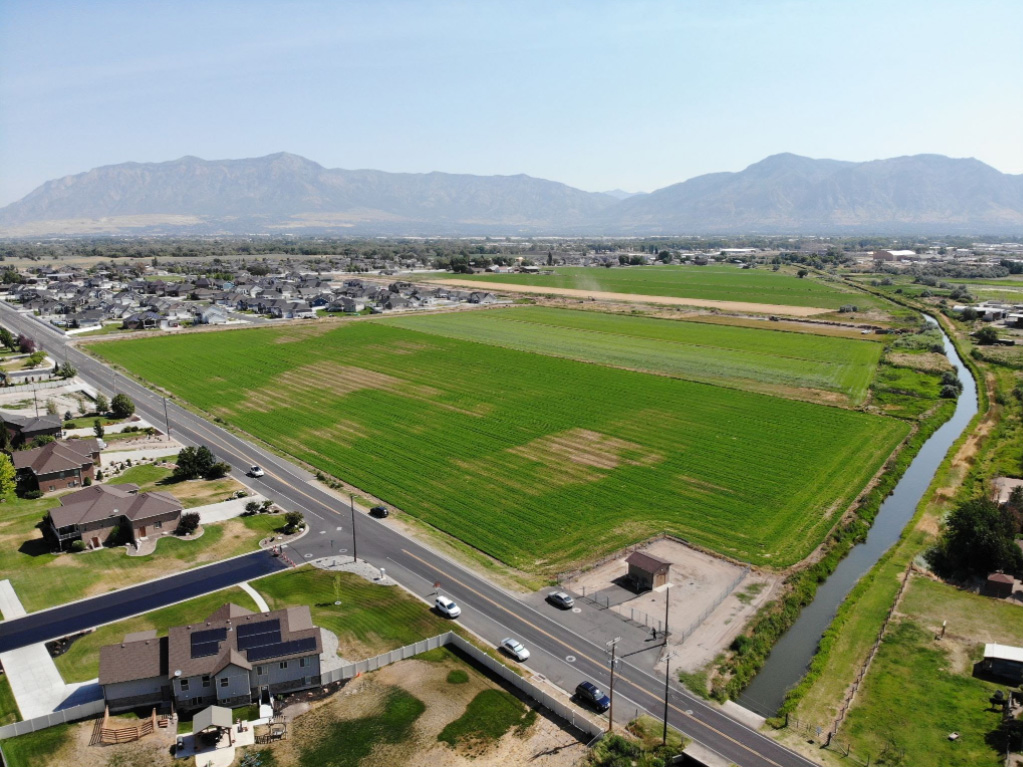 Field of Mountain View Junior High