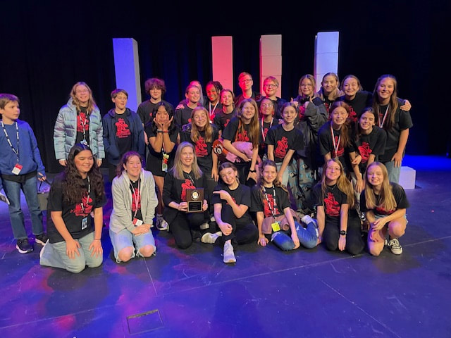 Cast and Crew of Wild Bunch Women