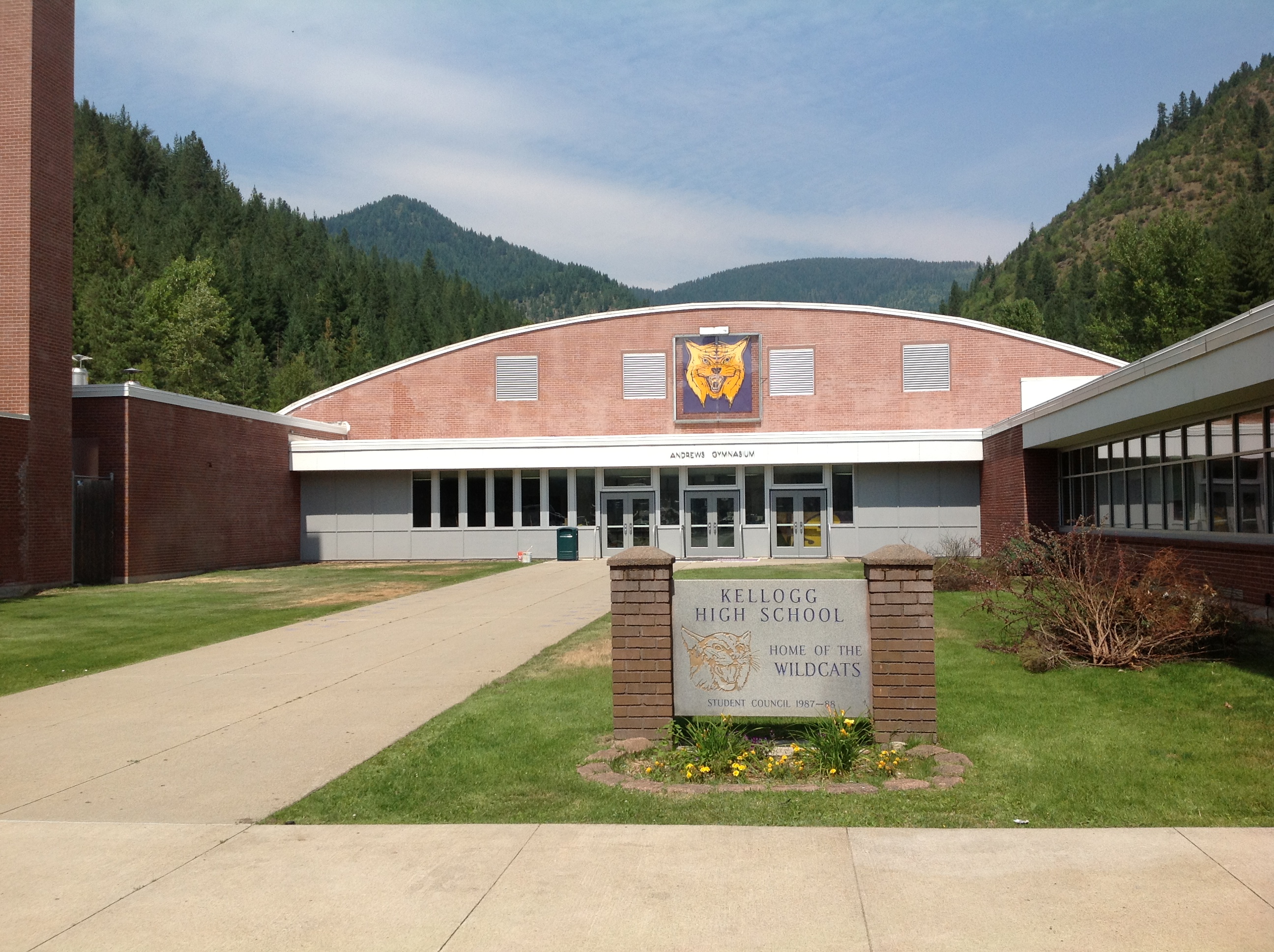 Front of KHS building