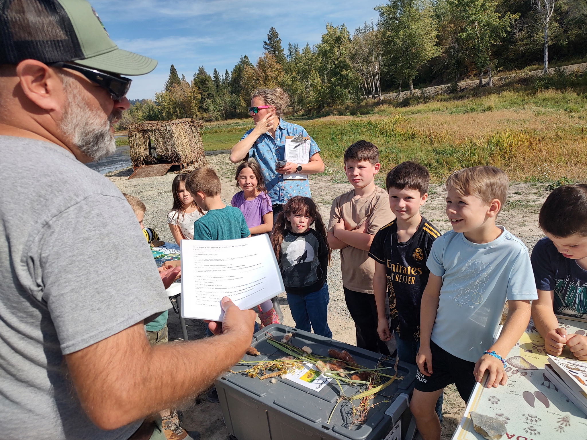 pictures of kids on a field trip to wetlands