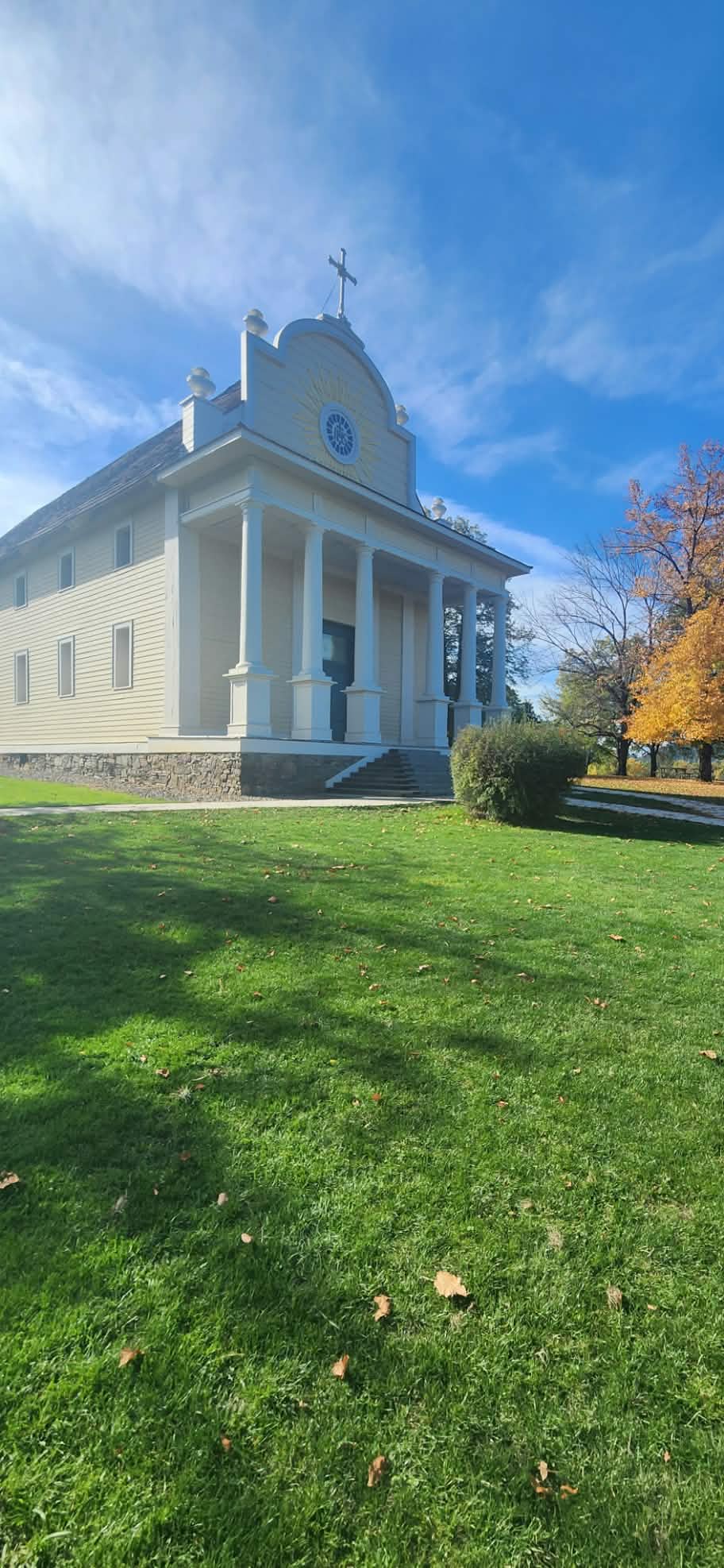 kids on a field trip to cataldo mission