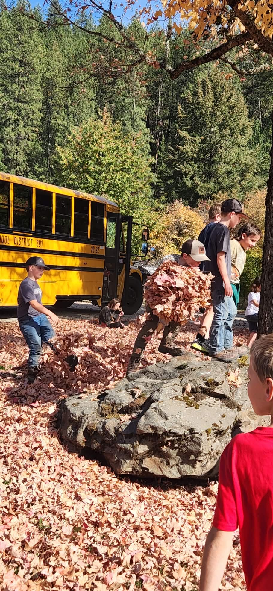 kids on a field trip to cataldo mission