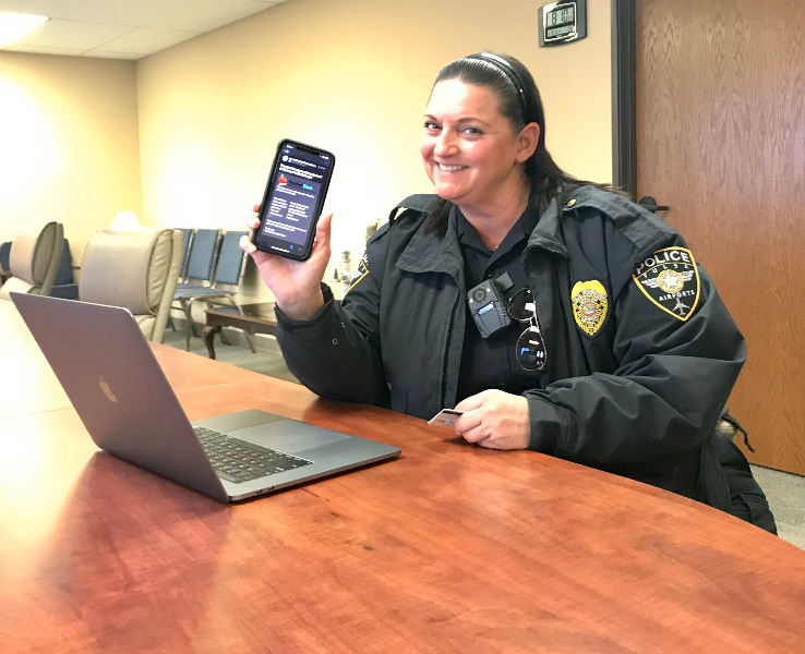 officer using online payment
