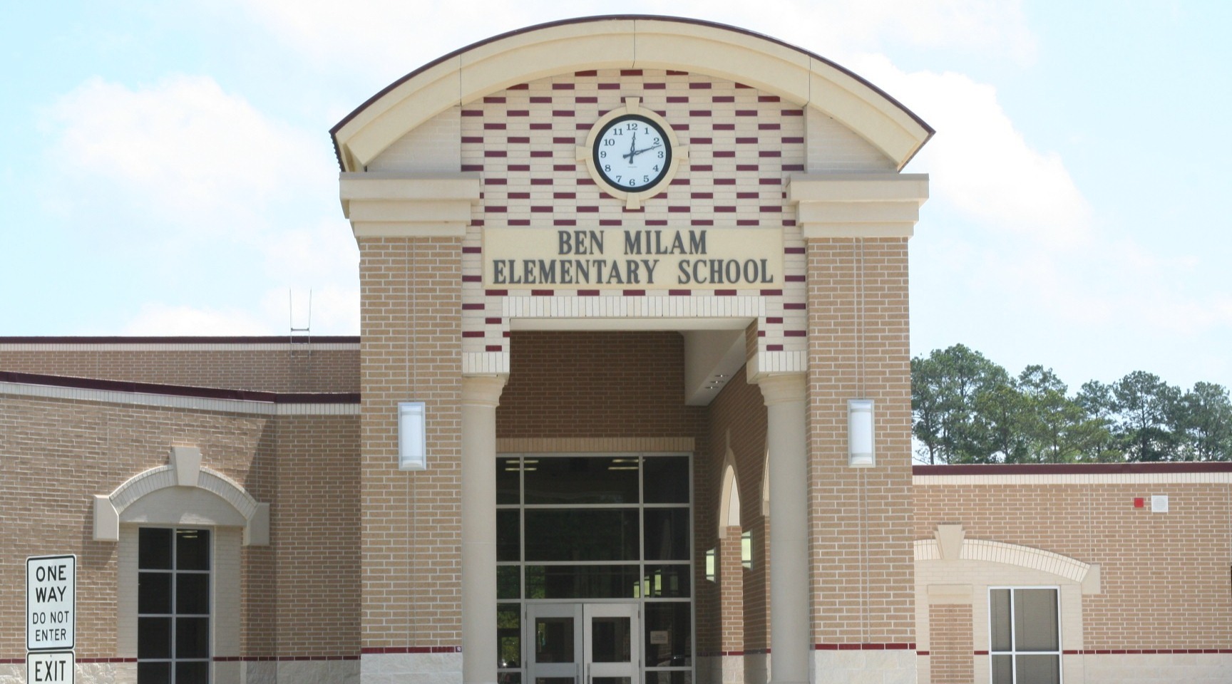 Ben Milam Elementary School Building Front