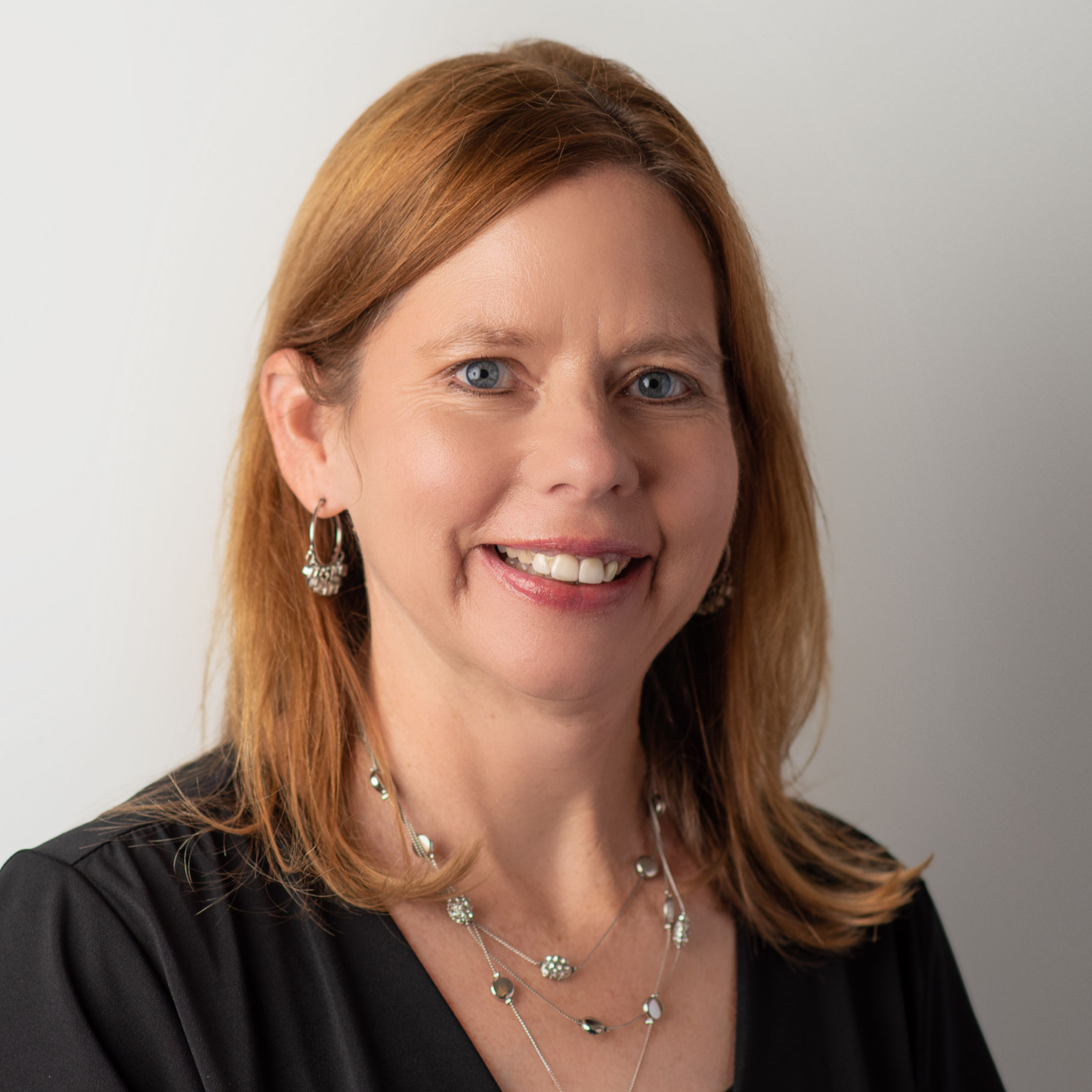 Lisa Bourett image