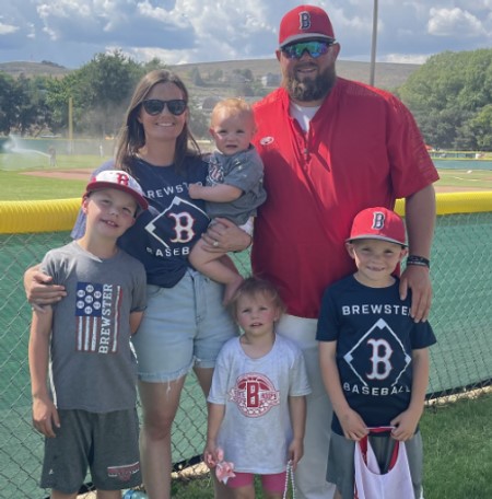 Travis Todd with his family