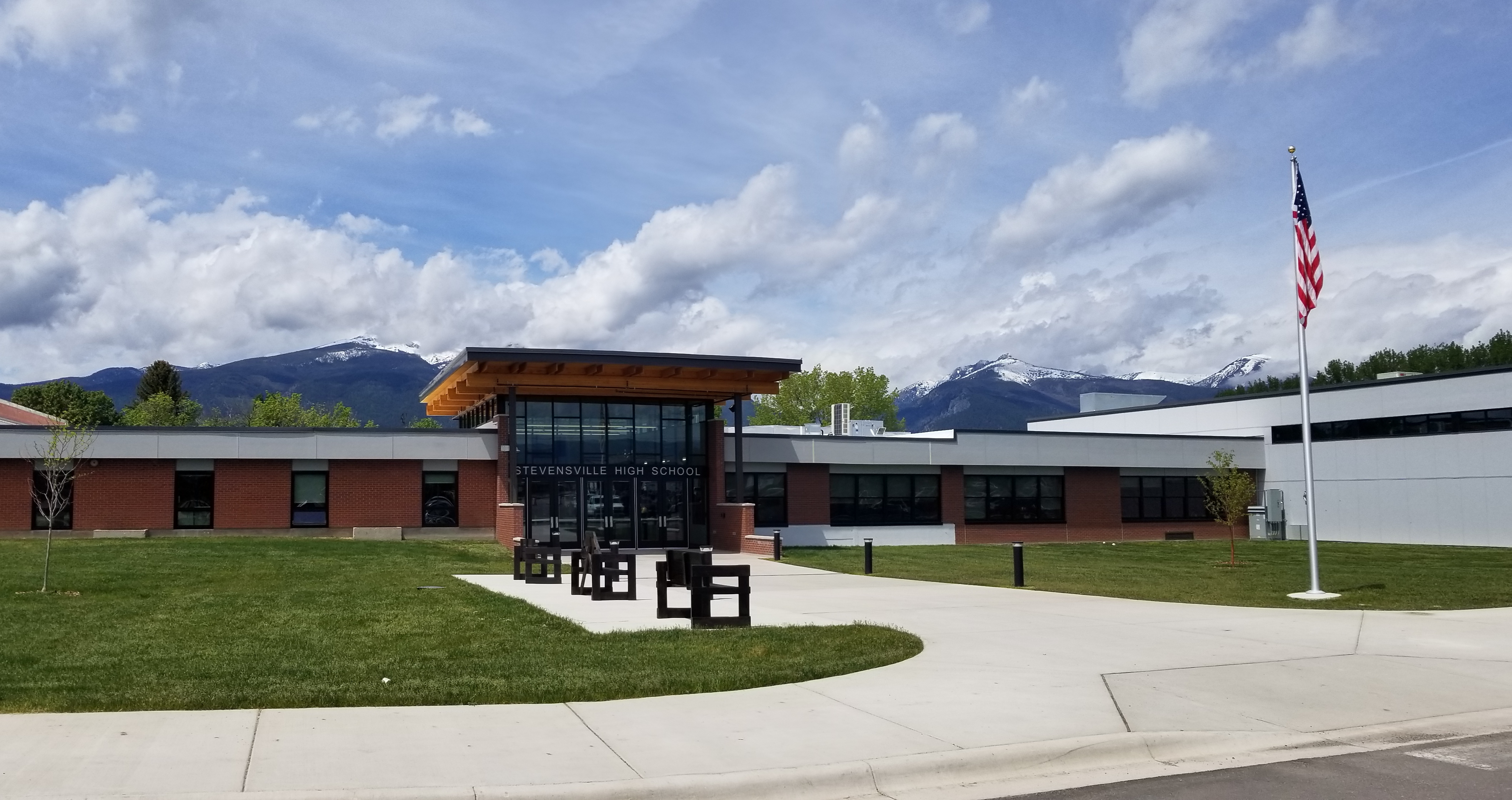 Stevensville High School building