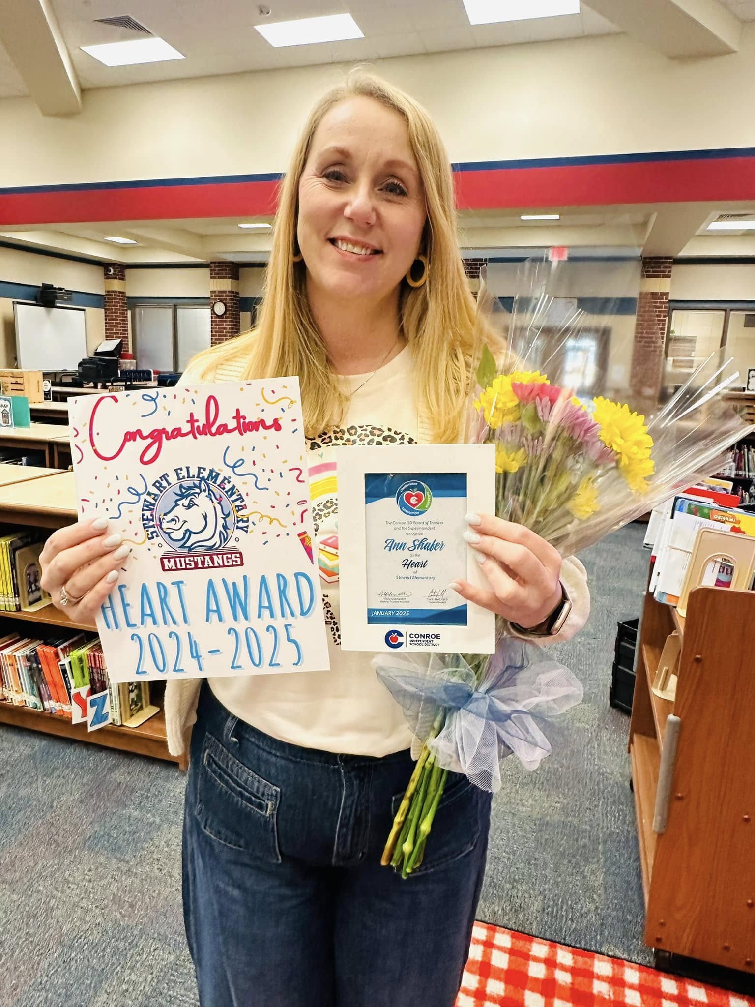 Our librarian, Mrs. Shafer, was awarded the 24-25 heart award for Stewart Elementary