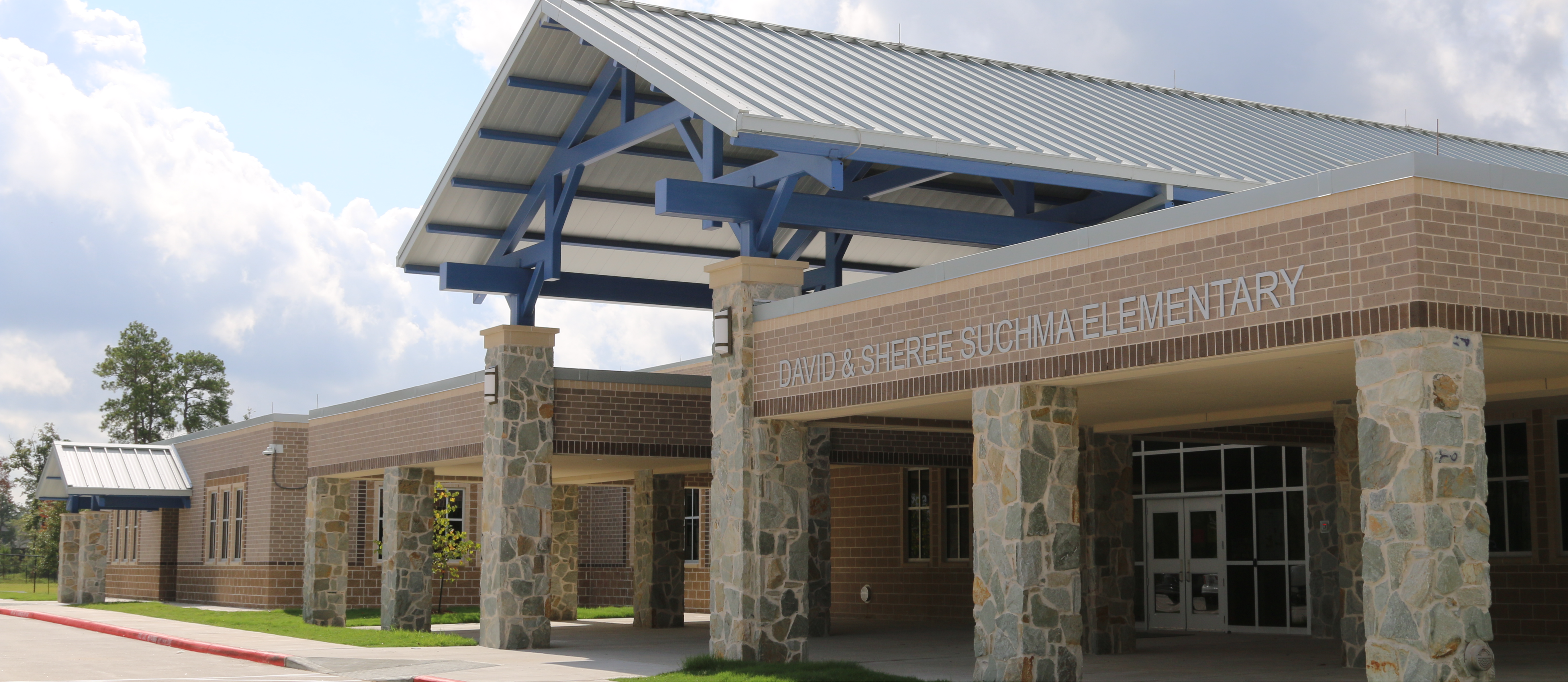 The front of Suchma Elementary school building.