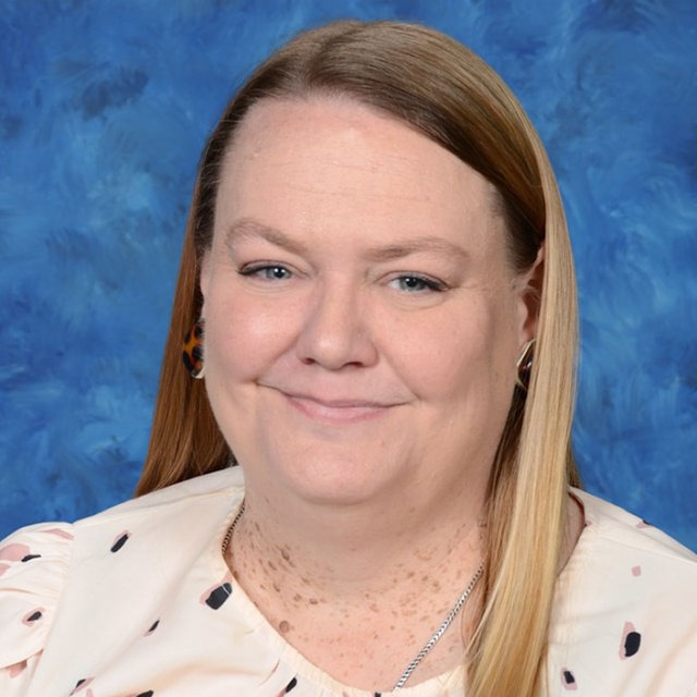 image of Ms. Skinner