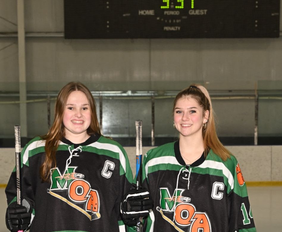 Girls Ice Hockey Seniors