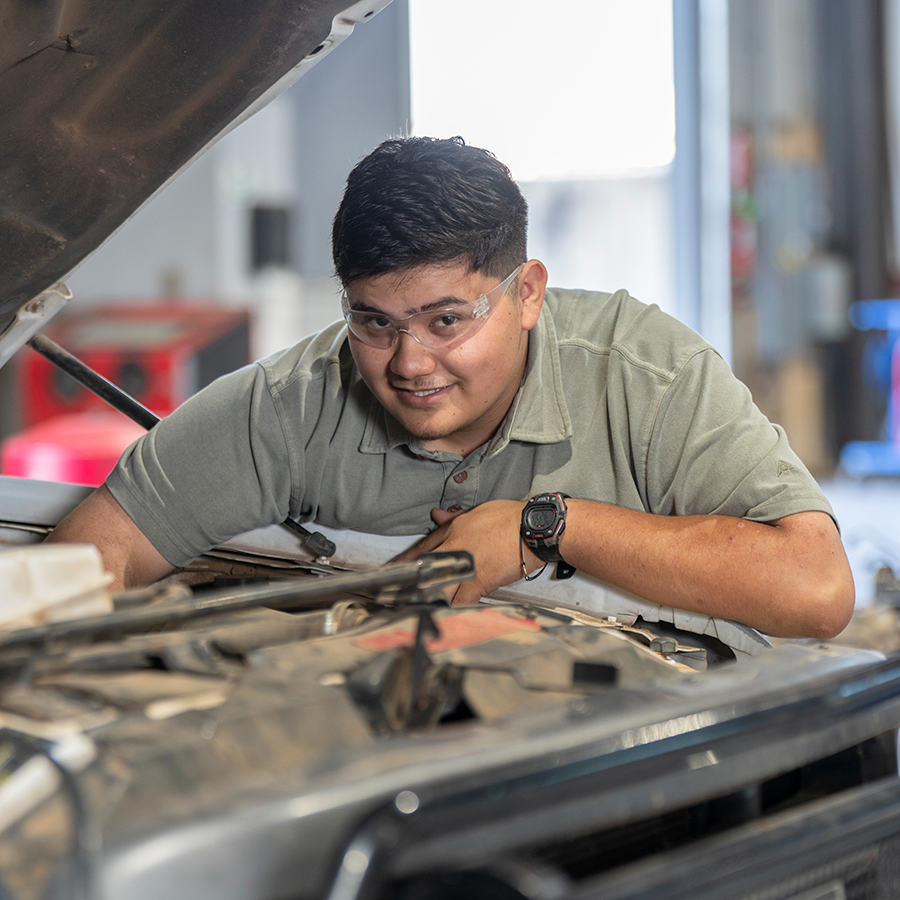 diesel service technology student at cktc