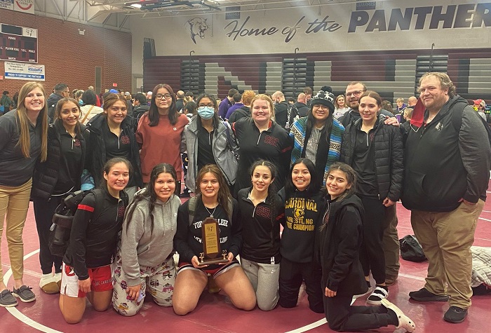 SSC Girls win the Norfolk Invitational Meet