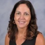 Trish Taunton headshot