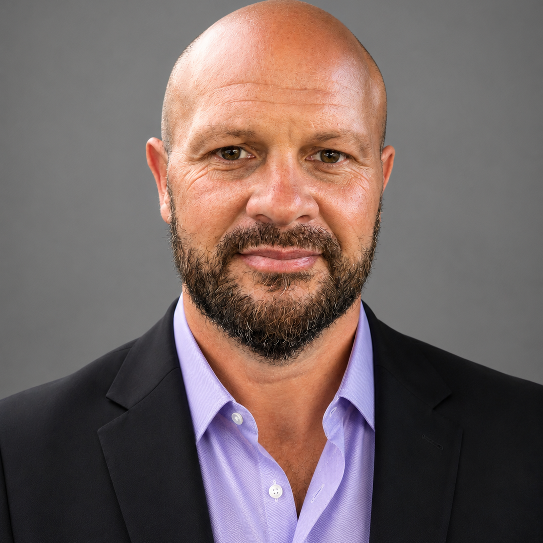 Chad Smith headshot