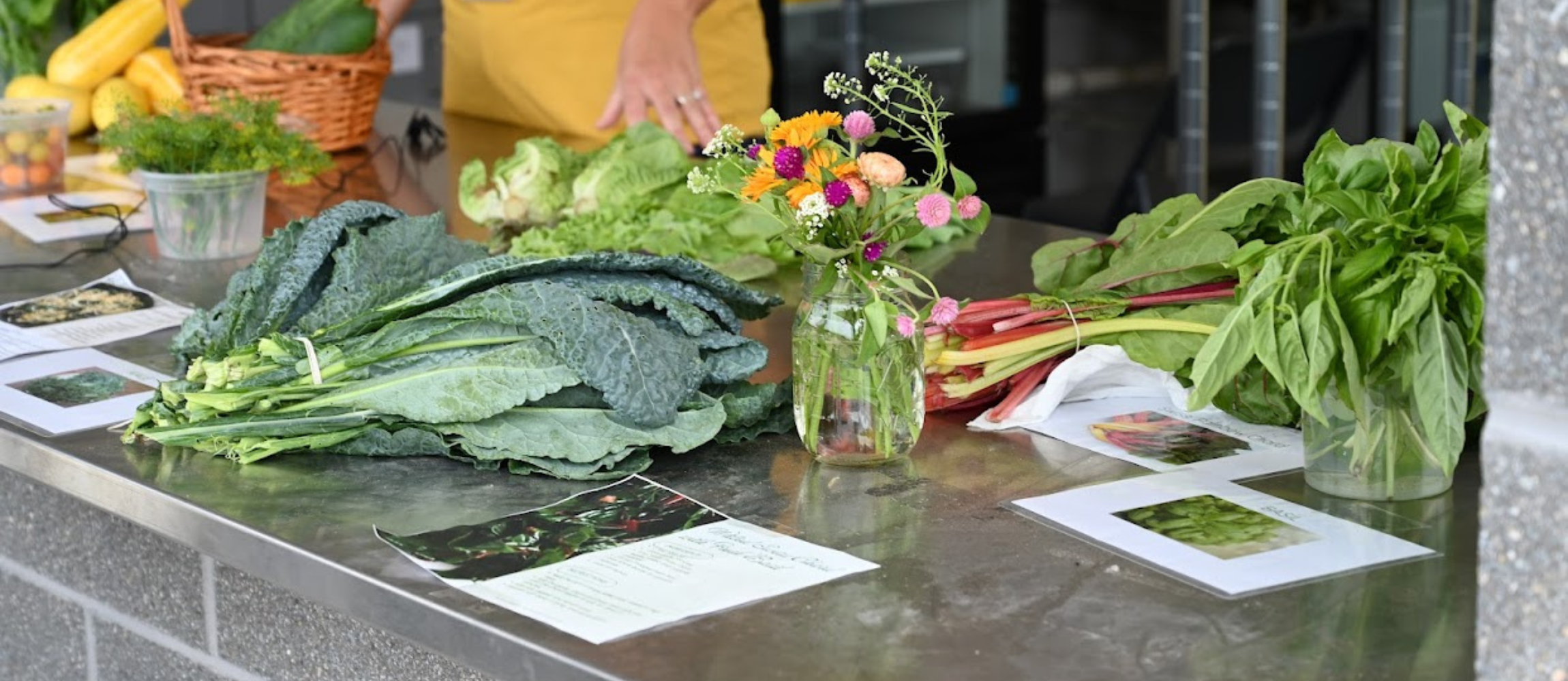 Summer Garden Market.
