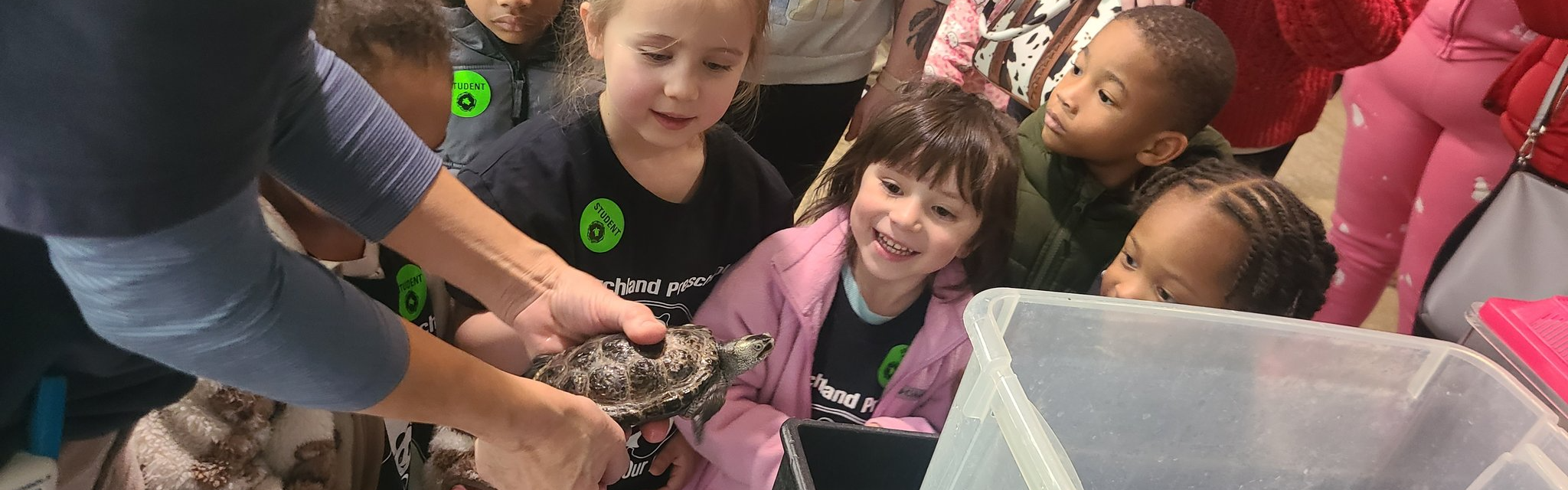 Olive Branch Preschool students at the Virginia Aquarium