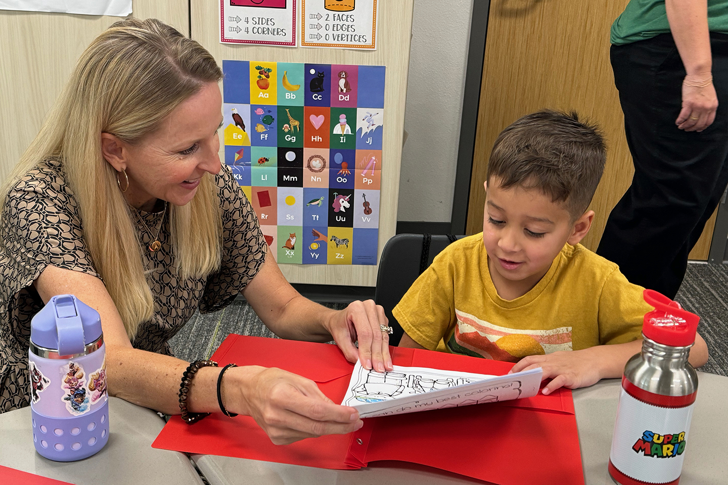 Chandler Principal with Student