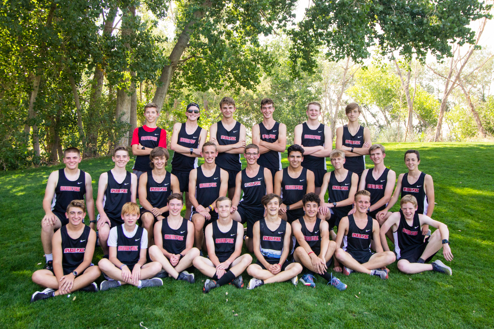 boys cross country team