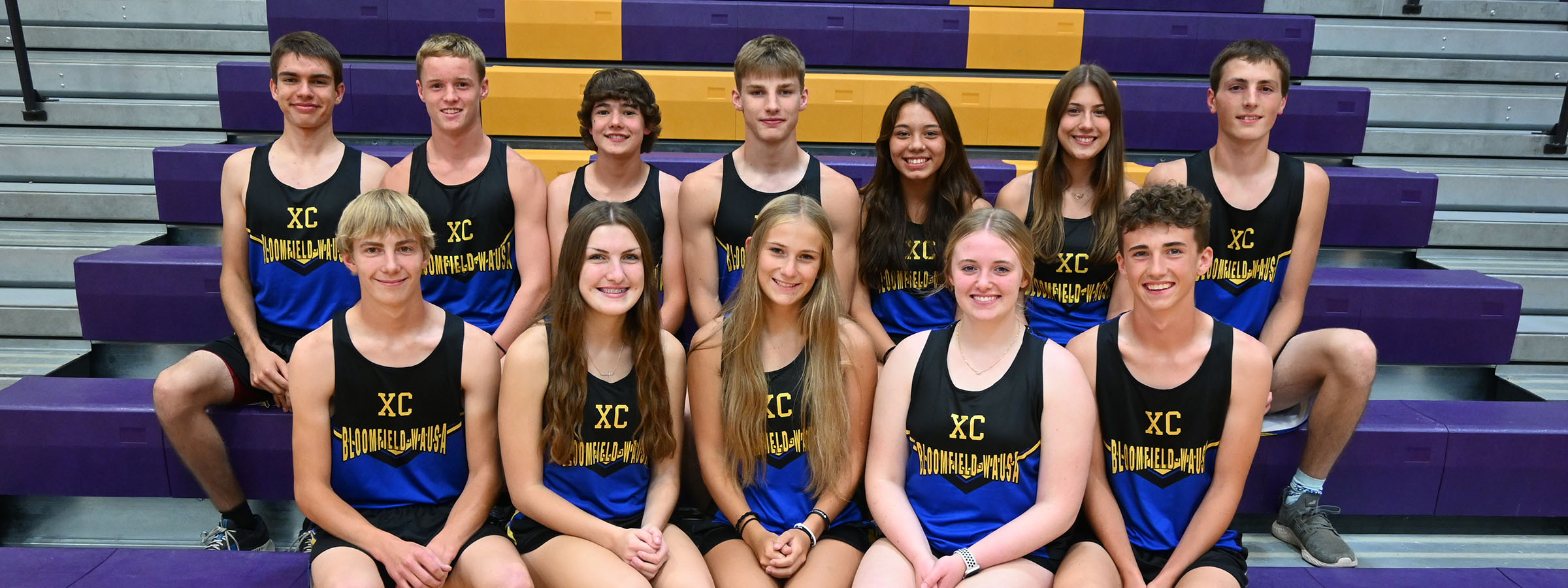 2023 Wausa/Bloomfield Cross Country Team